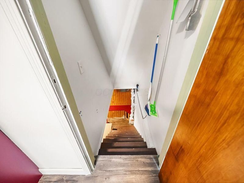 589 Clinton Heights Avenue, Columbus, OH 43202 Photo 49