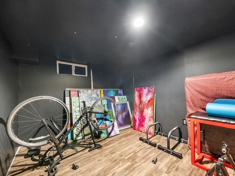 589 Clinton Heights Avenue, Columbus, OH 43202 Photo 58