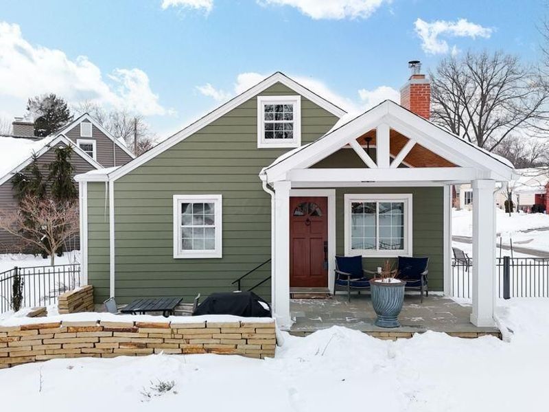 589 Clinton Heights Avenue, Columbus, OH 43202 Photo 6