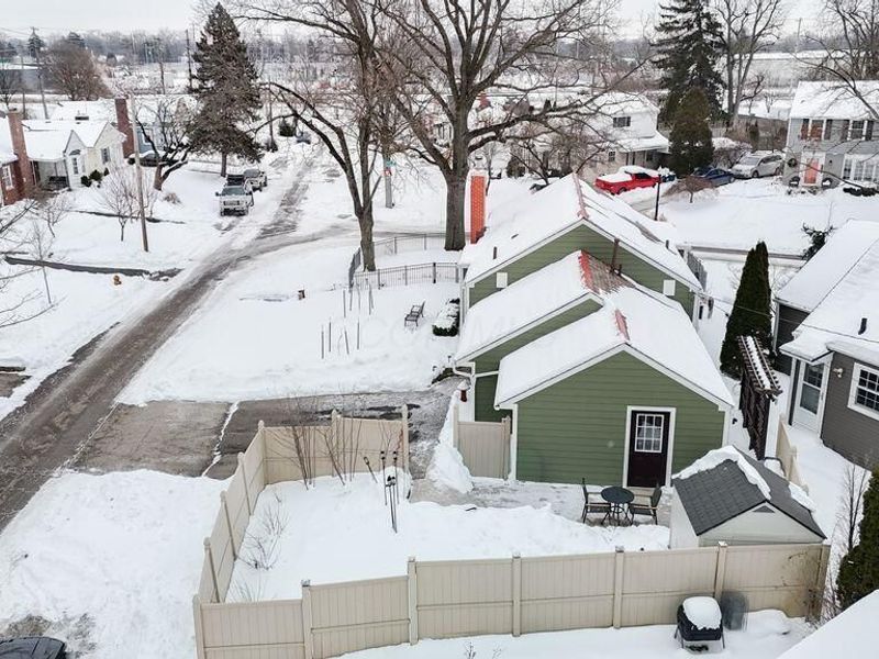 589 Clinton Heights Avenue, Columbus, OH 43202 Photo 65