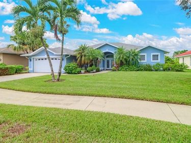 9151 Kings Cove CT, FORT MYERS, FL 33967
