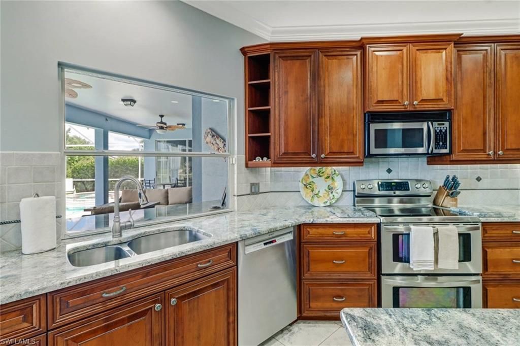 9151 Kings Cove Ct, Fort Myers, FL 33967 Photo