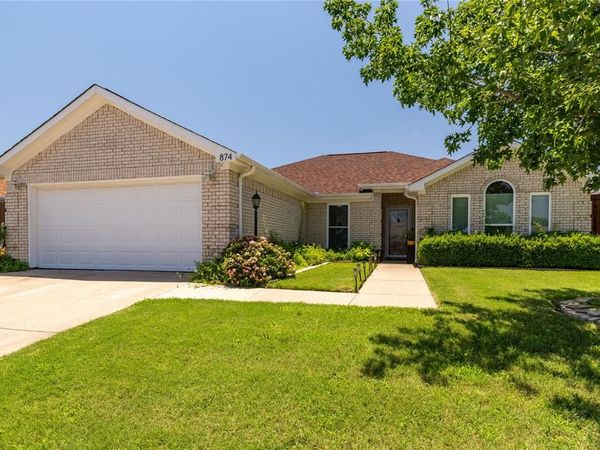 874 Havenbrook Drive, Arlington, TX 76001