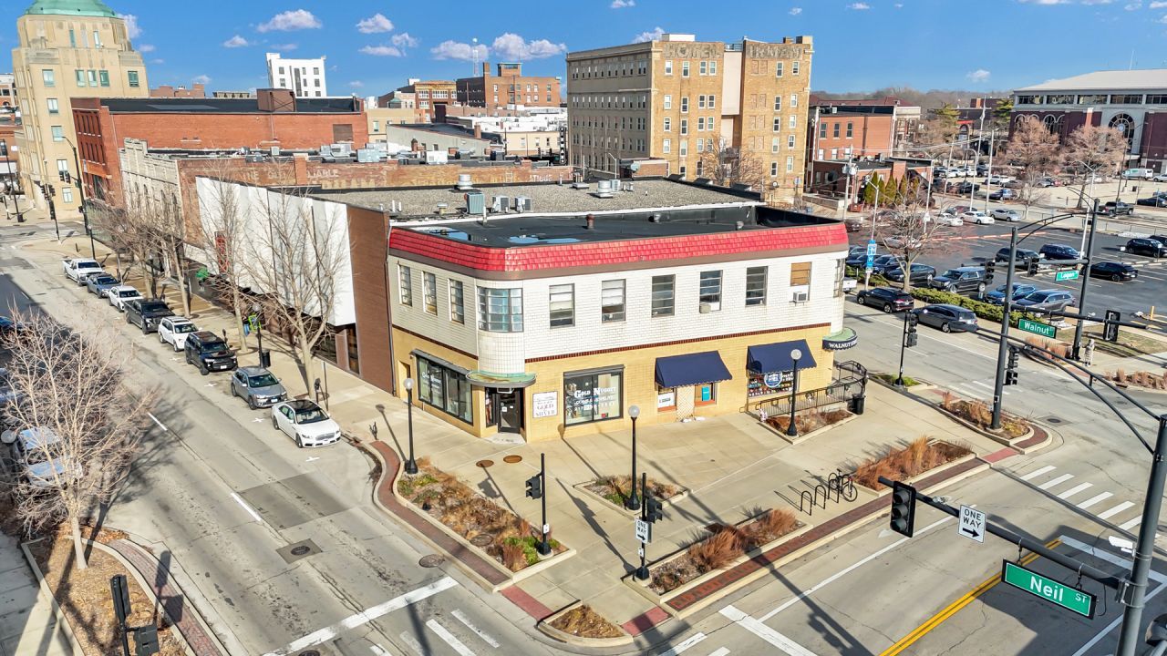 111 S Walnut Street, Champaign, IL 61820