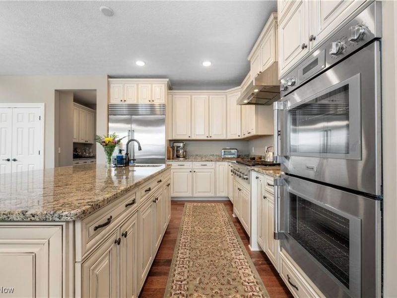 12554 Meadowview Drive, North Royalton, OH 44133 Photo 15