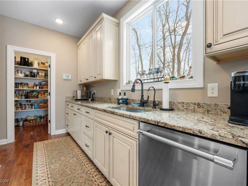 12554 Meadowview Drive, North Royalton, OH 44133 Photo 19