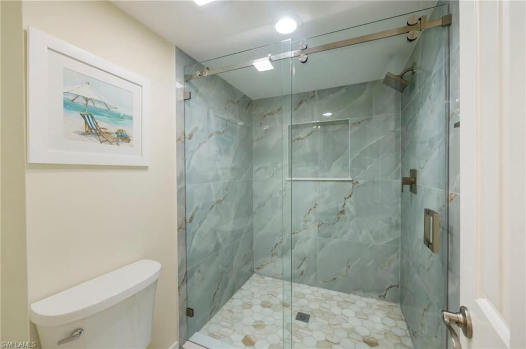 592 Beachwalk Cir, Unit N105, Naples, FL 34108 Photo