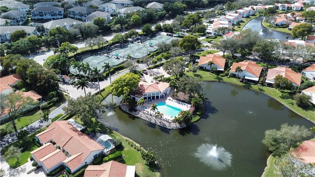 592 Beachwalk Cir, Unit N105, Naples, FL 34108 Photo