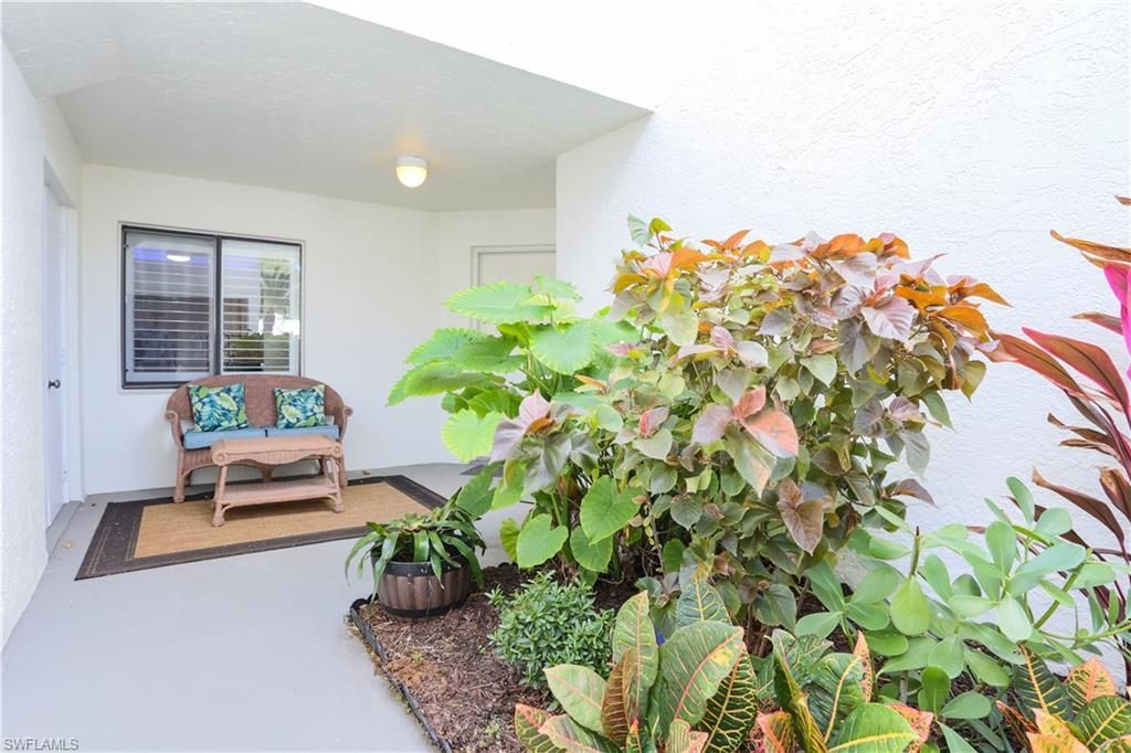 592 Beachwalk Cir, Unit N105, Naples, FL 34108 Photo