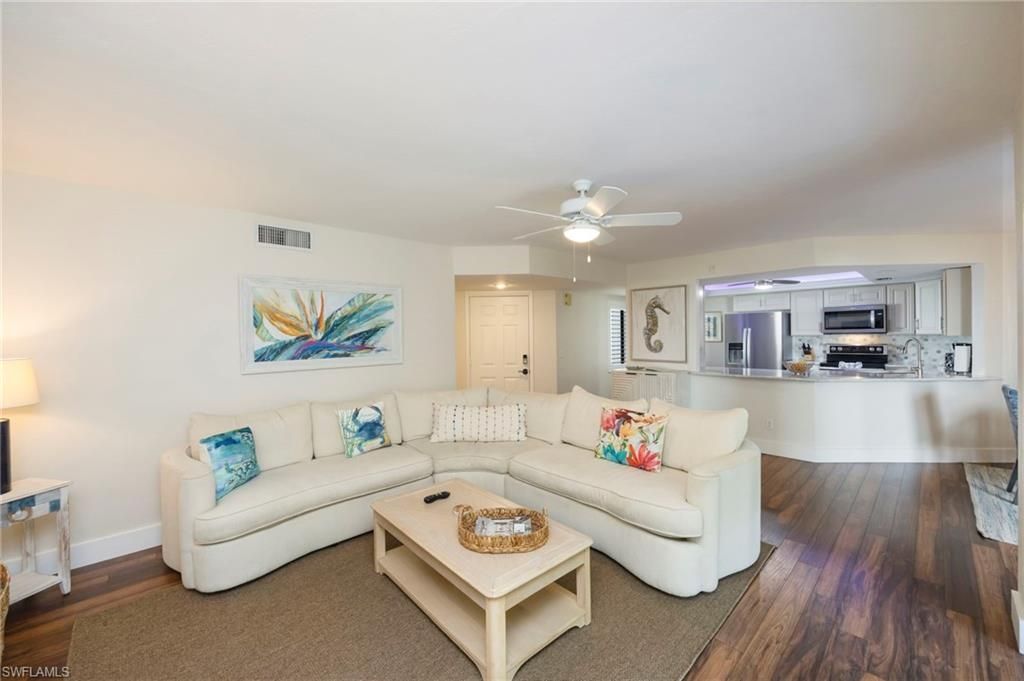 592 Beachwalk Cir, Unit N105, Naples, FL 34108 Photo