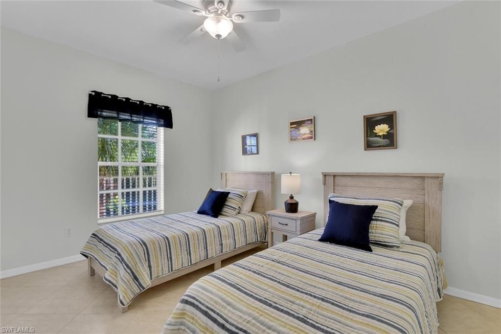 9165 Celeste Dr, Unit 3-303, Naples, FL 34113 Photo