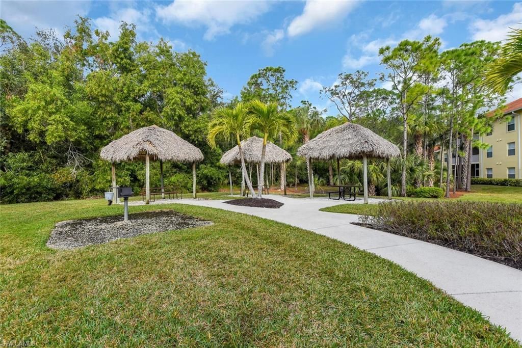 9165 Celeste Dr, Unit 3-303, Naples, FL 34113 Photo