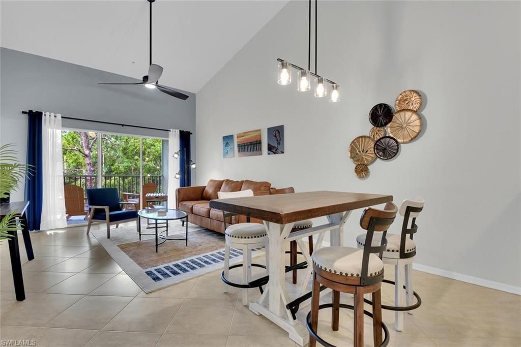 9165 Celeste Dr, Unit 3-303, Naples, FL 34113 Photo