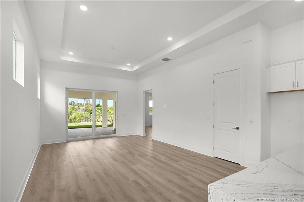 435 SE Via Sangro, Port Saint Lucie, FL 34952 Photo