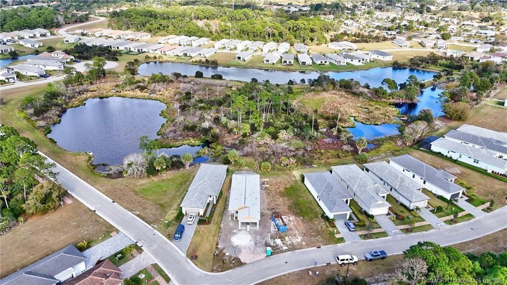 435 SE Via Sangro, Port Saint Lucie, FL 34952 Photo