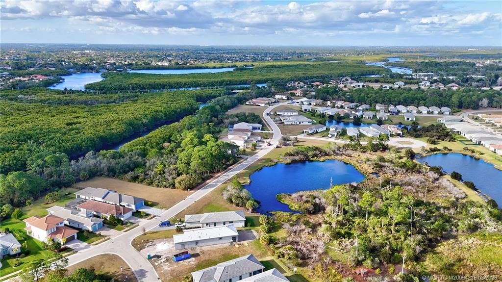 435 SE Via Sangro, Port Saint Lucie, FL 34952 Photo