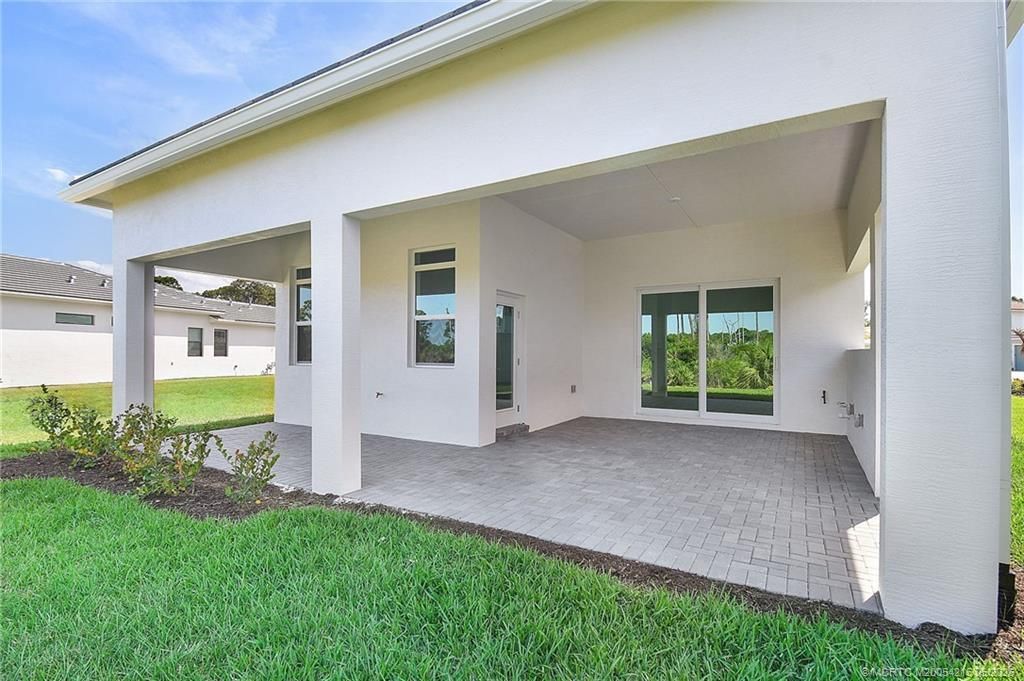 435 SE Via Sangro, Port Saint Lucie, FL 34952 Photo