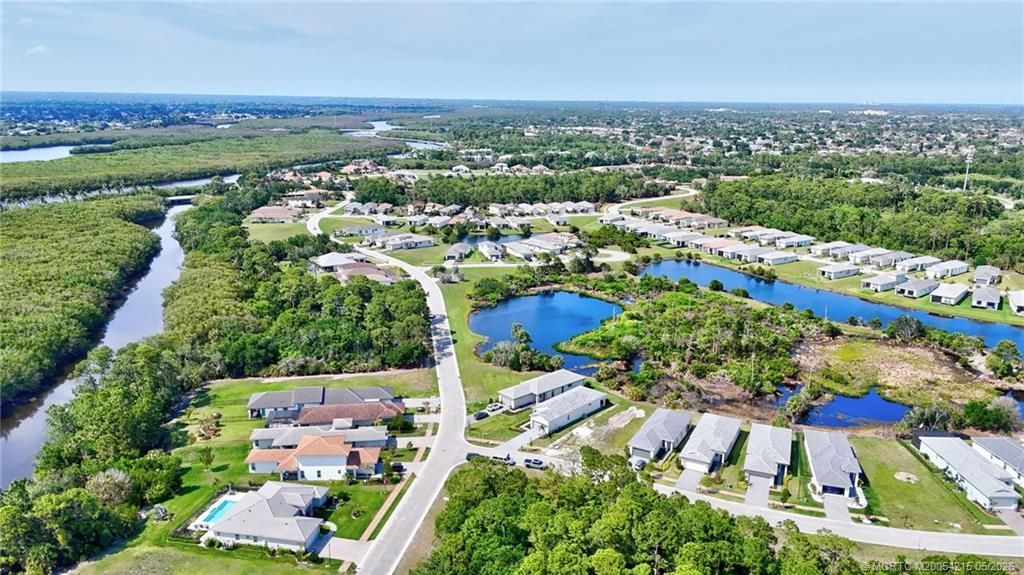 435 SE Via Sangro, Port Saint Lucie, FL 34952 Photo