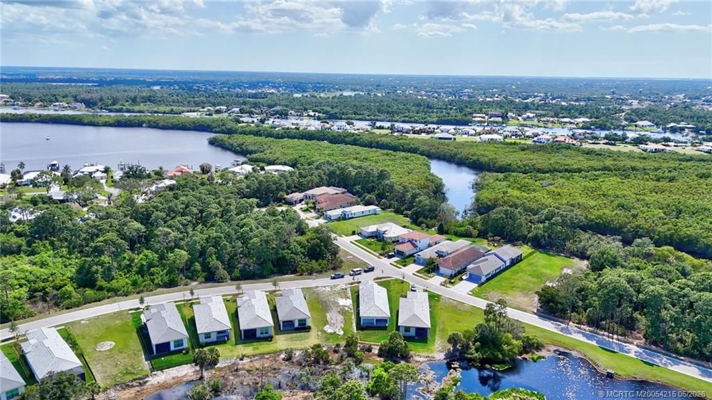 435 SE Via Sangro, Port Saint Lucie, FL 34952 Photo