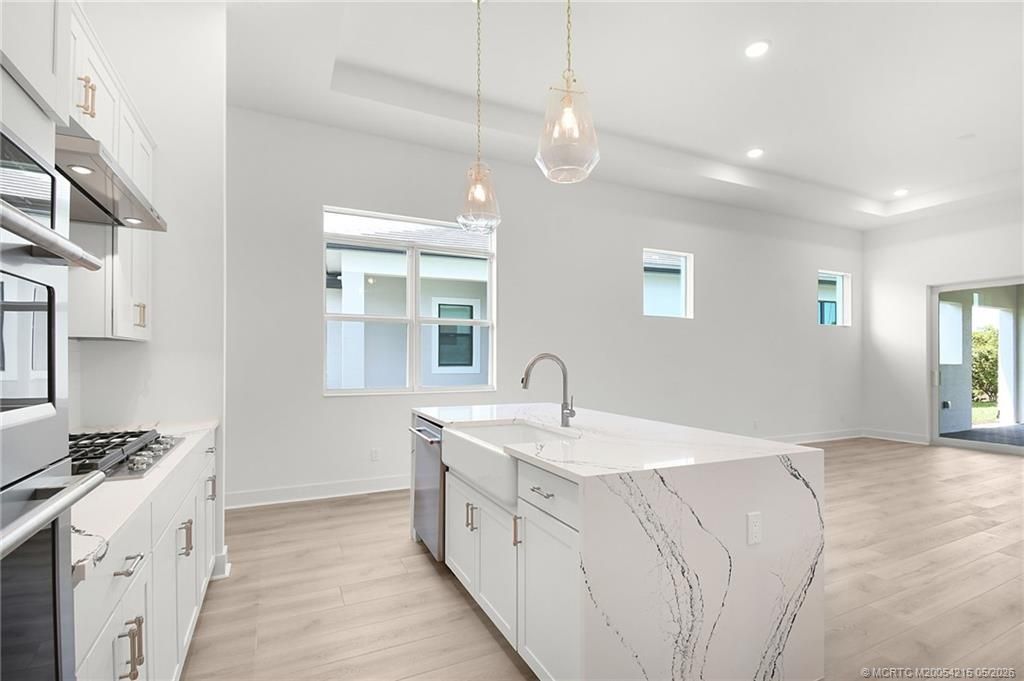 435 SE Via Sangro, Port Saint Lucie, FL 34952 Photo