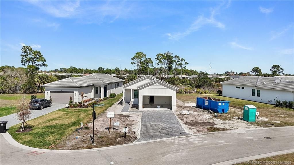 435 SE Via Sangro, Port Saint Lucie, FL 34952 Photo