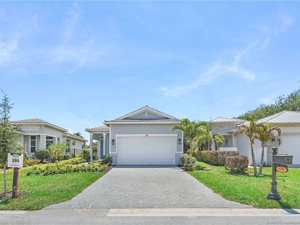 179 SE Via Tirso, Port St Lucie, FL 34952