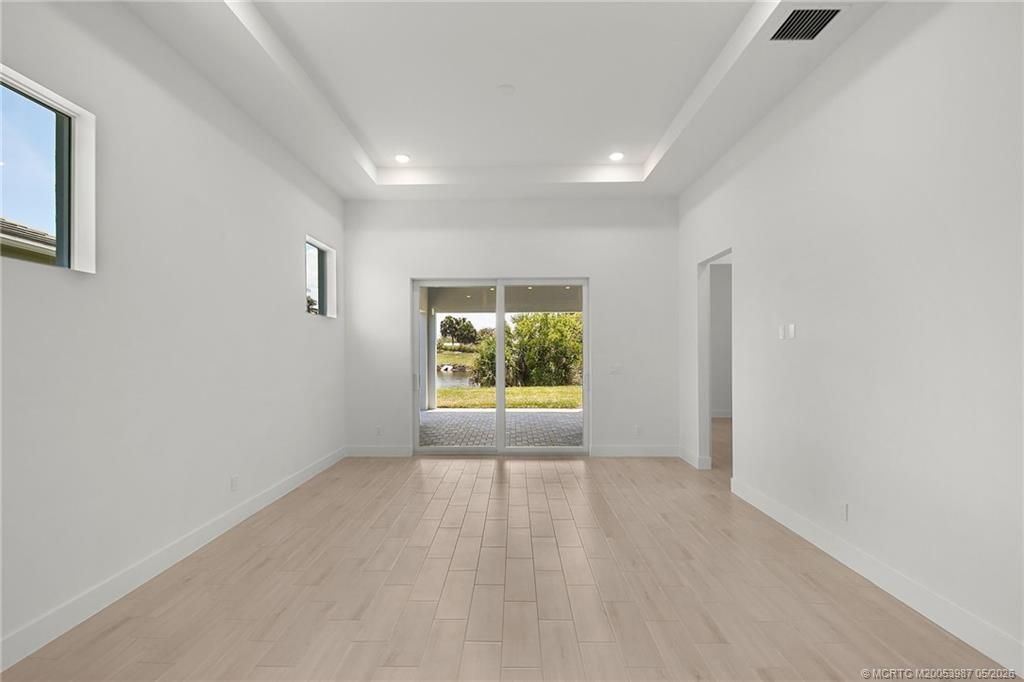 179 SE Via Tirso, Port Saint Lucie, FL 34952 Photo