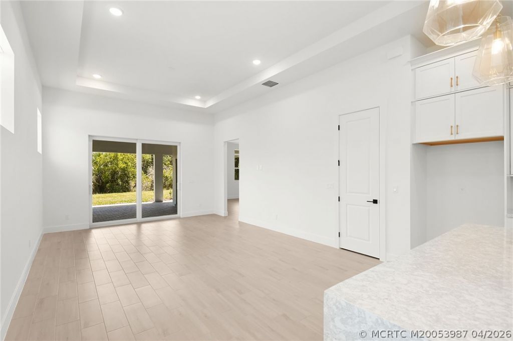 179 SE Via Tirso, Port Saint Lucie, FL 34952 Photo