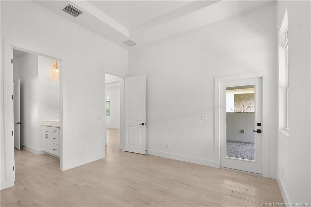 179 SE Via Tirso, Port Saint Lucie, FL 34952 Photo