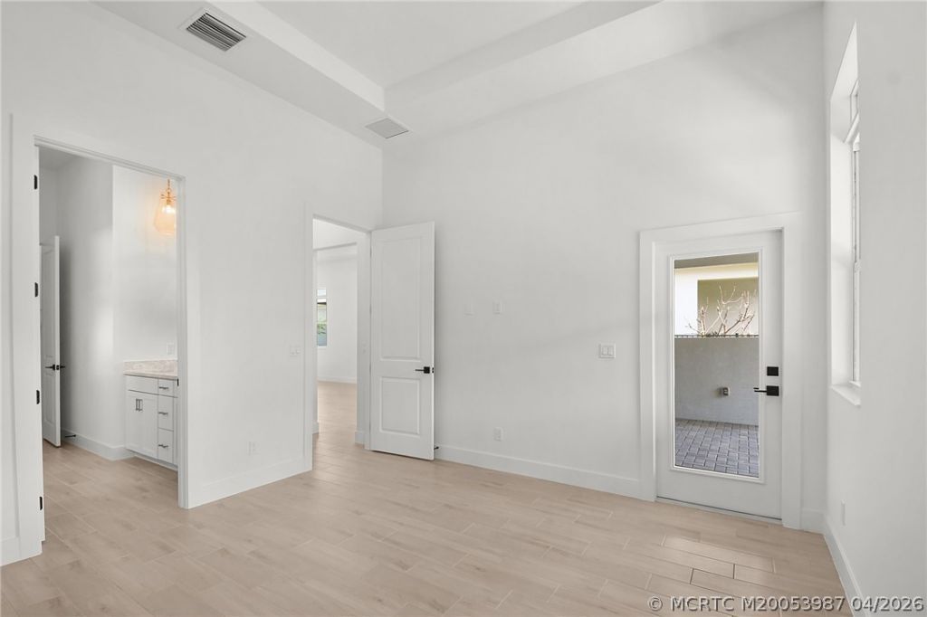 179 SE Via Tirso, Port Saint Lucie, FL 34952 Photo