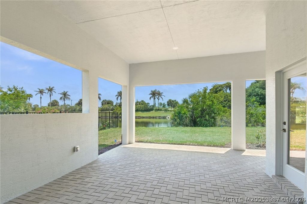 179 SE Via Tirso, Port Saint Lucie, FL 34952 Photo