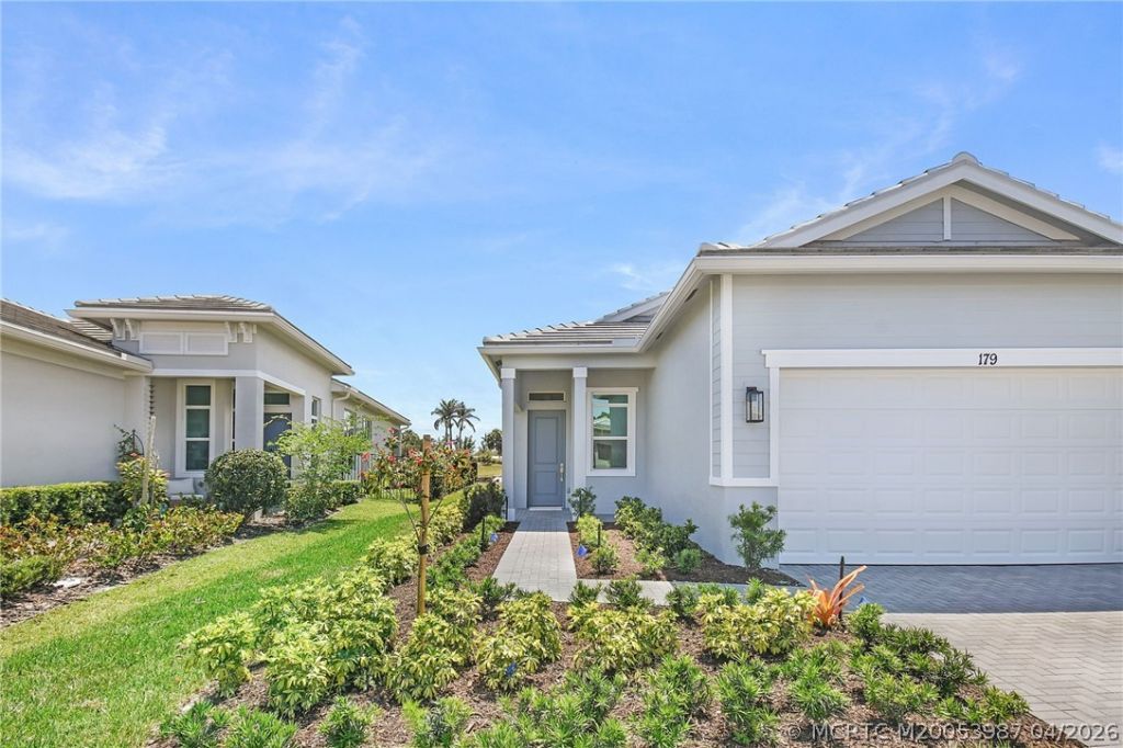 179 SE Via Tirso, Port Saint Lucie, FL 34952 Photo