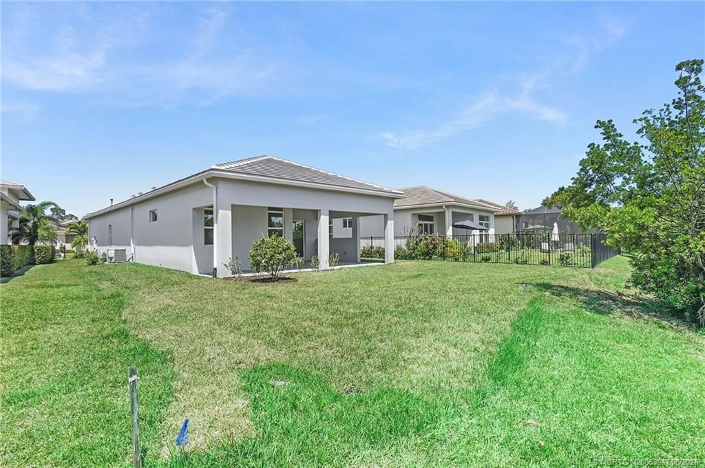 179 SE Via Tirso, Port Saint Lucie, FL 34952 Photo