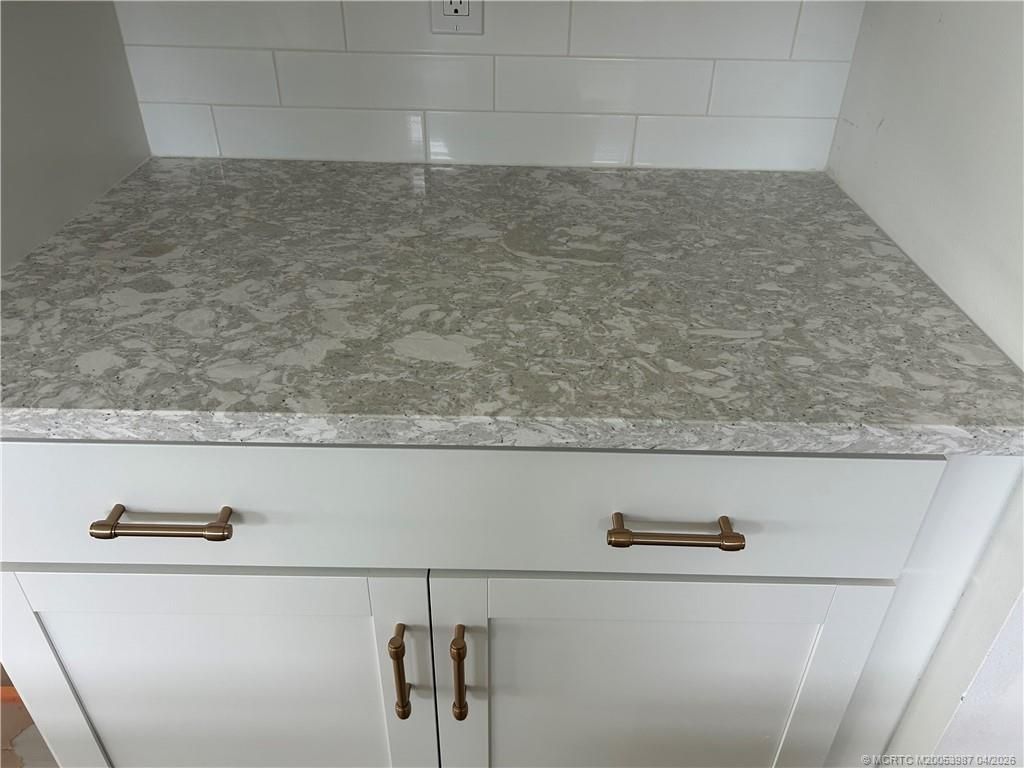 179 SE Via Tirso, Port Saint Lucie, FL 34952 Photo