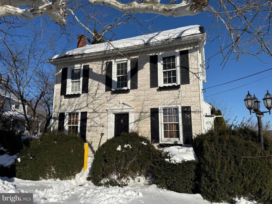 12 N Market Street, New Ringgold, PA 17960 Main Photo