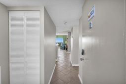 5806 N Ocean Blvd. photo 4