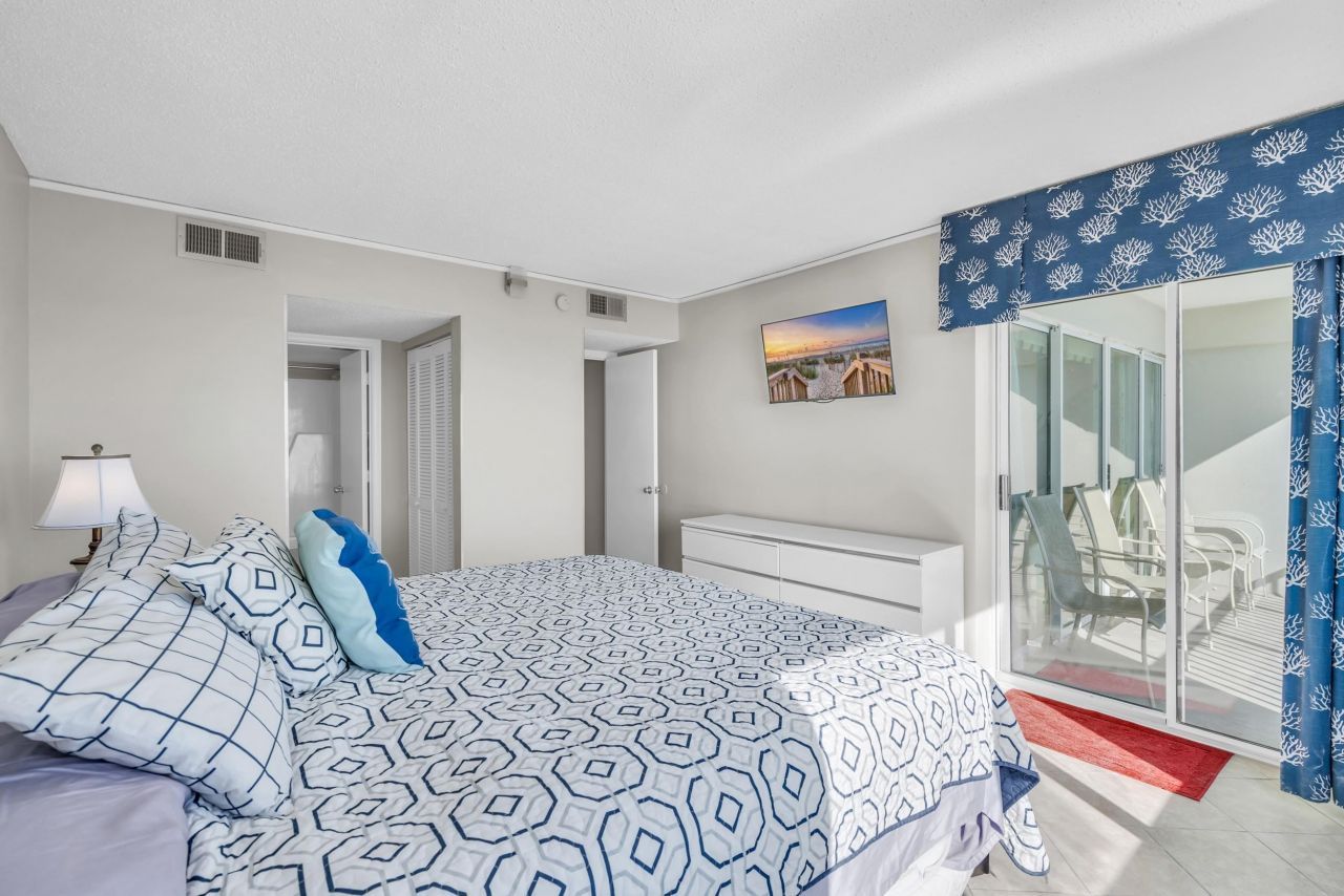 5806 N Ocean Blvd. Photo 24