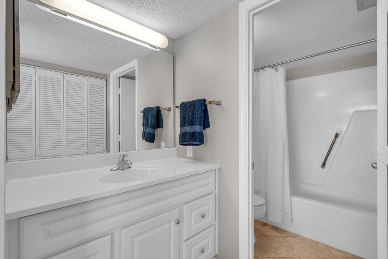 5806 N Ocean Blvd. Photo 27