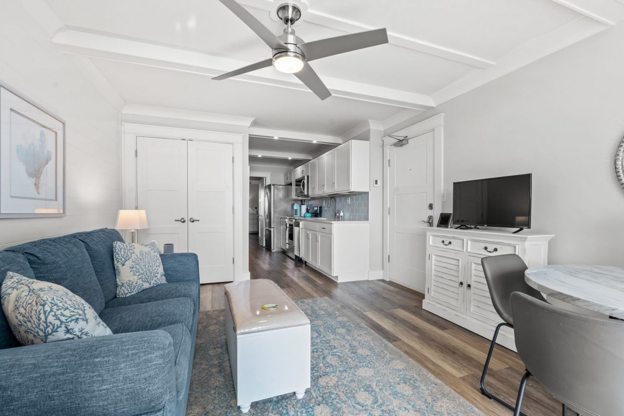 200 76th Ave. N Photo 6