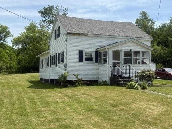 380 Stratton Road, Rutland City, VT 05702