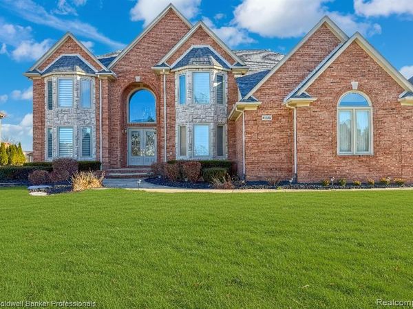 43358 Chester Drive, Sterling Heights, MI 48314