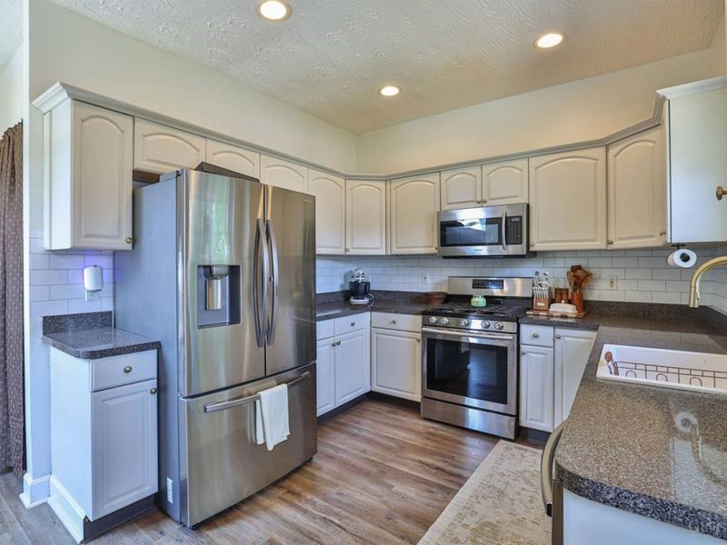 320 McClelland Avenue, Saint Bernard, OH 45217 Photo 9