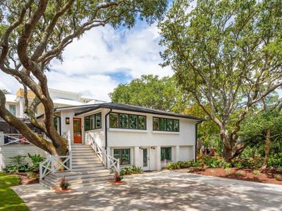 816 Palm Boulevard, Isle of Palms, SC 29451