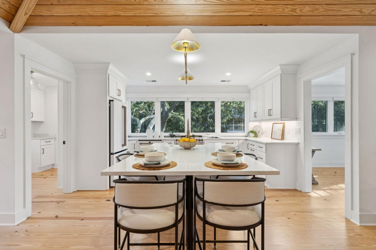 816 Palm Boulevard Photo 19