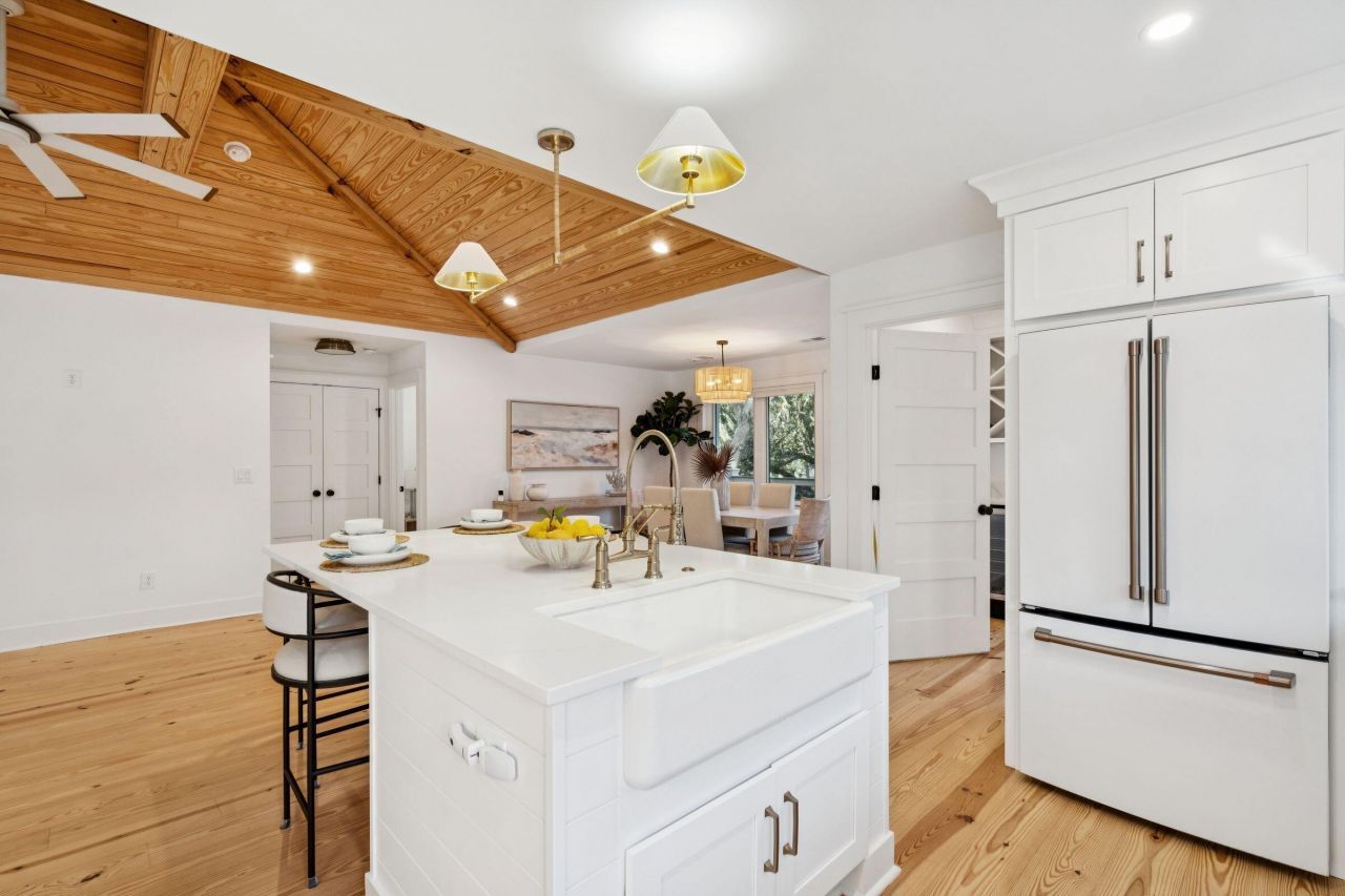 816 Palm Boulevard Photo 27