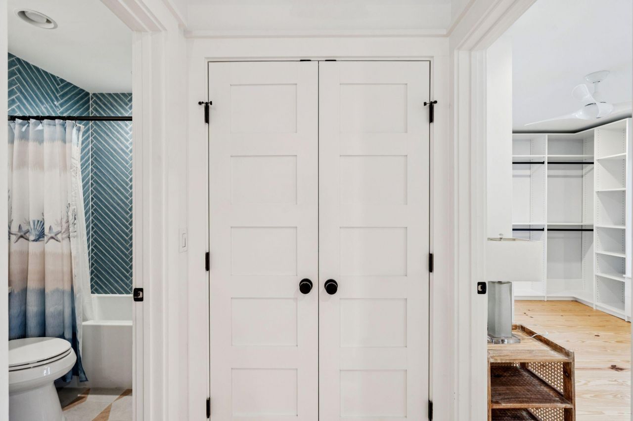 816 Palm Boulevard Photo 31