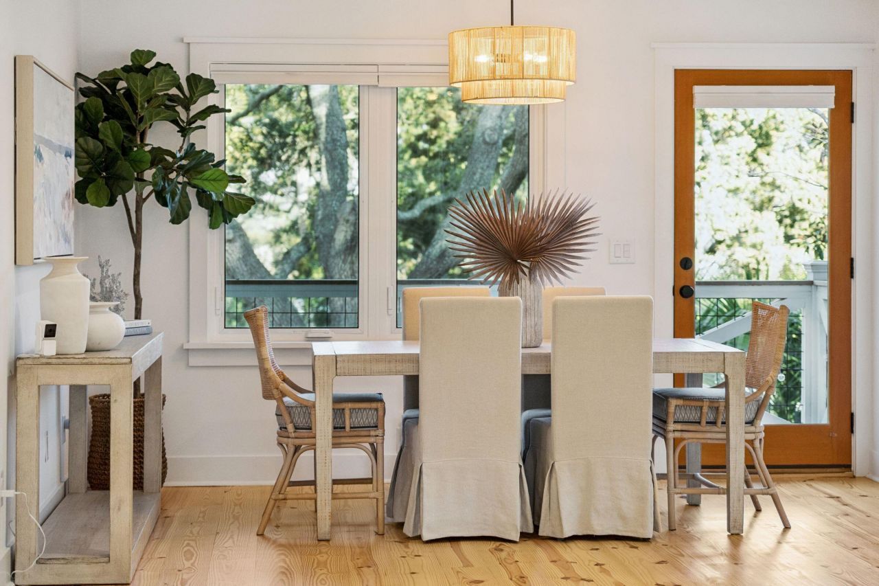 816 Palm Boulevard Photo 33