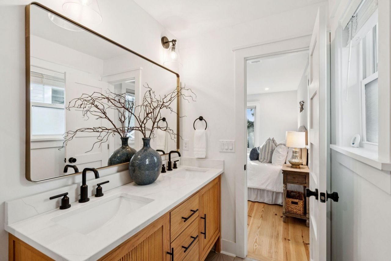 816 Palm Boulevard Photo 44