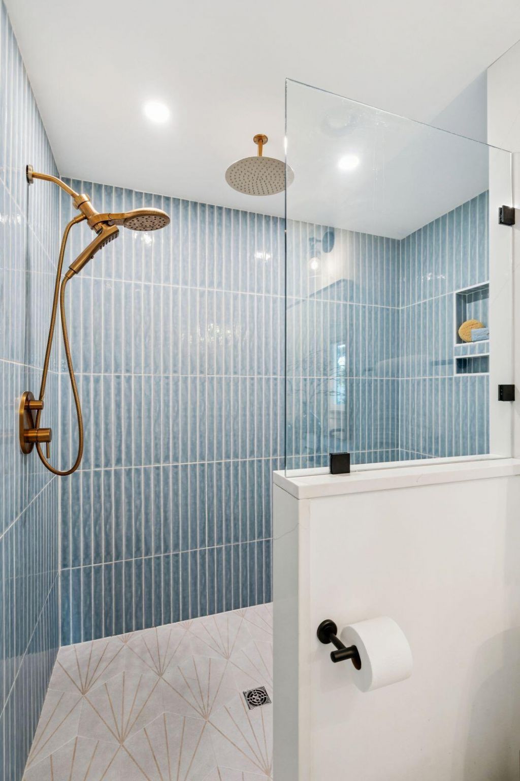 816 Palm Boulevard Photo 45