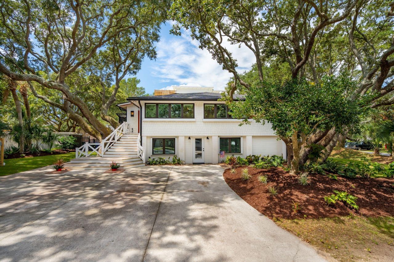 816 Palm Boulevard Photo 6